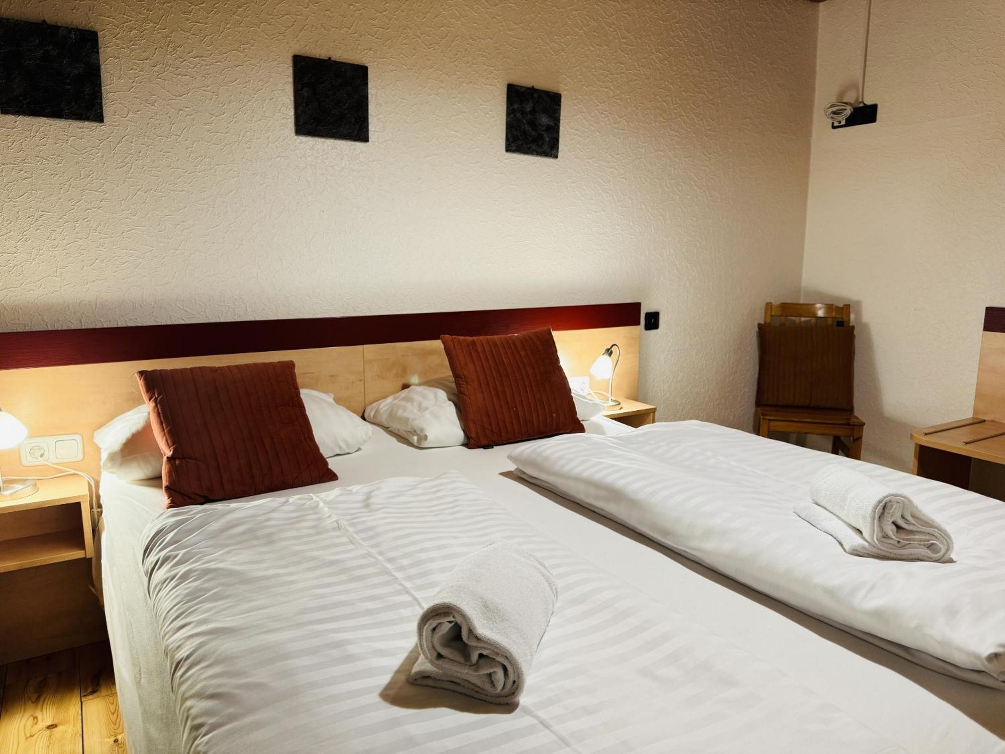 Hotel Nest Berlim Quarto foto